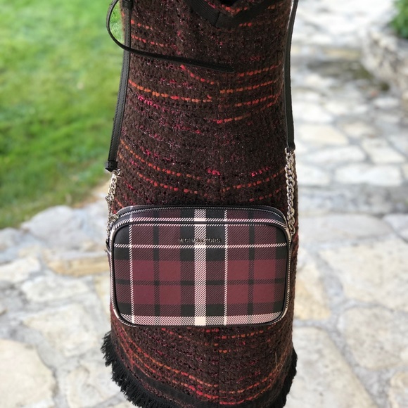 NWT Michael Kors jet set ew large plaid crossbody - Picture 6 of 6